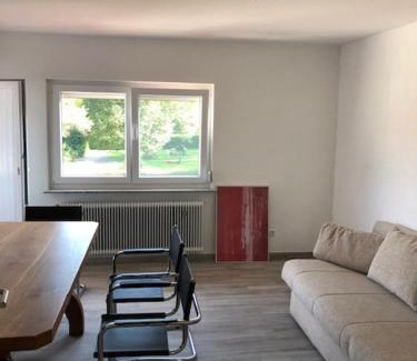 Muensingen Apartment | Family-Friendly Ferienwohnung Albblick 3 in Münsingen
