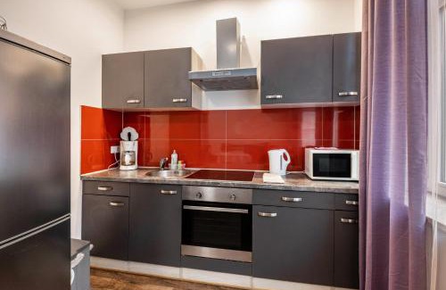 Nordost Apartment | Delightful Ferienwohnung Alex - Family & Accessible Stay