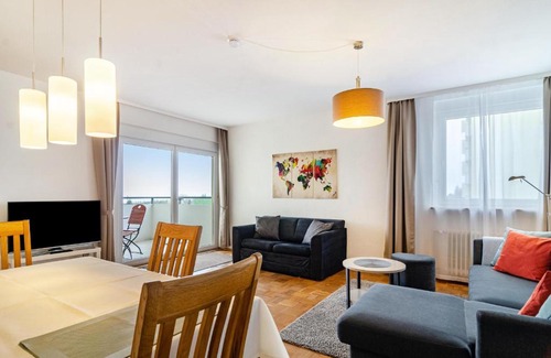 Meersburg Apartment | Family-Friendly Ferienwohnung Alex - 4-Star Guest Favorite