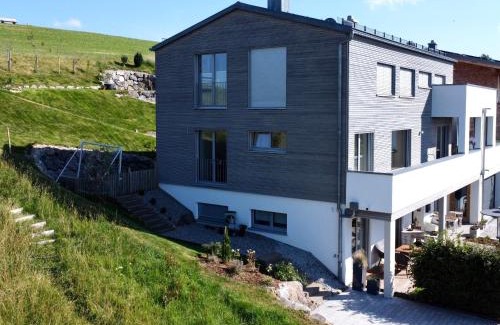 Scheidegg Apartment | Discover Kuhnest: Exceptional Stay with Hot Tub Access