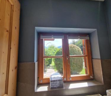 Bad Feilnbach Apartment | Child-Friendly Retreat at Ferienwohnung Alpenglück
