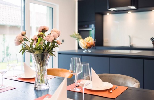 Owingen Apartment | Ferienwohnung Alpenblick 75qm, 2 Schlafzimmer, Balkon, Max. 4 Personen