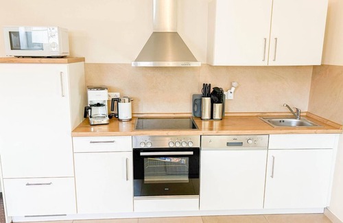 Thale Apartment | Cozy Ferienwohnung Alte Försterei with Ocean View Amenities