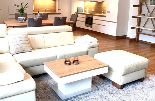 Loef Apartment | Ferienwohnung "altes Pfarrhaus" Löf - Ferienwohnung mit 2 Schlafzimmern