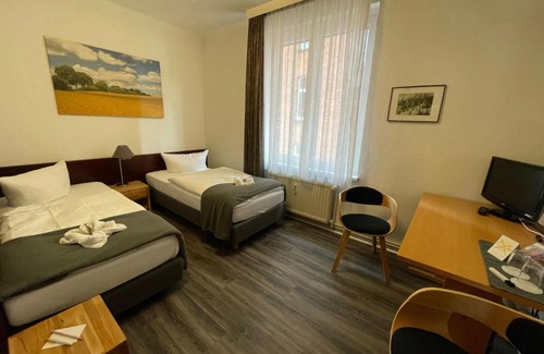 Guestrow Apartment | Discover Ferienwohnung Altstadt Güstrow: Pet & Child Friendly