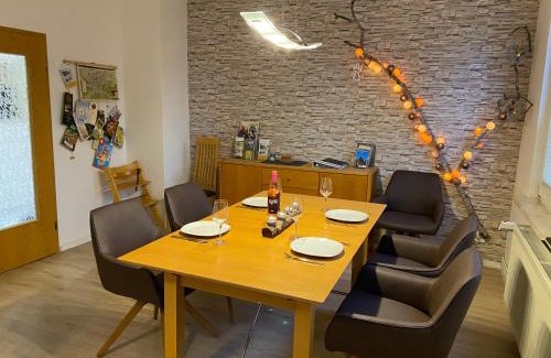 Wernigerode Apartment | Cozy Ferienwohnung am Anger with Ocean View & Dining