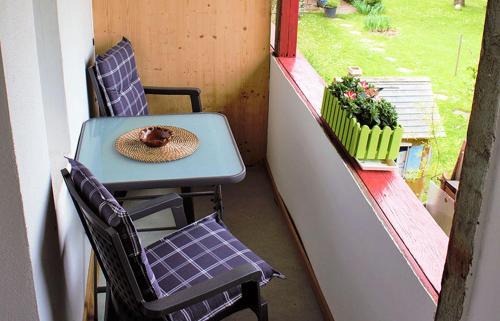 Loerrach Apartment | Family-Friendly Ferienwohnung Am Bühl with Great Reviews