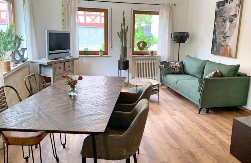 Singen Apartment | Family-Friendly Ferienwohnung am Bodensee with Great Reviews