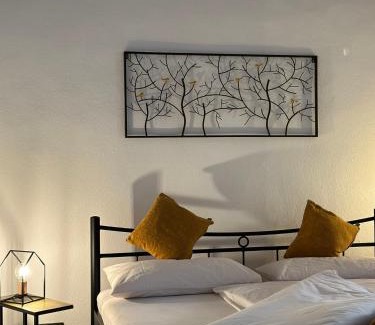 Ueberlingen Apartment | Premier Oceanfront Retreat at Ferienwohnung am Franziskaner Tor