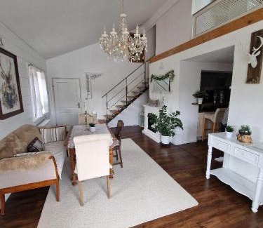 Scheidegg Apartment | Family-Friendly Getaway at Ferienwohnung am Golfplatz