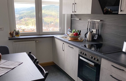 Baiersbronn Apartment | Scenic Ferienwohnung am Hirschkopf with Baiersbronn Views