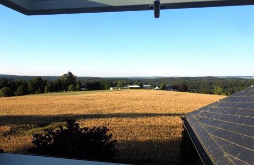 Hundshubel Apartment | Oceanfront Stay at Ferienwohnung Moosdorf - Rated 8.7/10