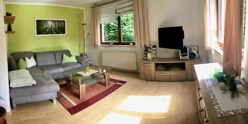 Auerbach-Erzgebirge Apartment | Oceanfront Retreat at Ferienwohnung am Kieferberg - 9.5/10
