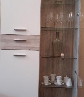 Kruft Apartment | Oceanfront Bliss at Ferienwohnung Am Korretsberg - 4-Star Stay