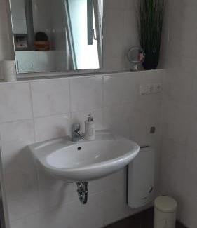 Bad Camberg Apartment | Family-Friendly Ferienwohnung Am Kurpark - Rated 8.8/10