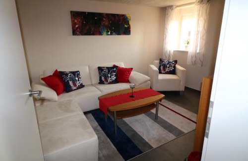 Edingen Apartment | Family-Friendly Ferienwohnung Am Pfaffenderbach - 9.2 Rated