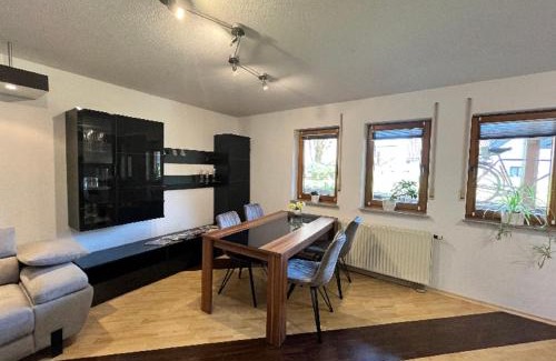 Dingolshausen Apartment | Family-Friendly Ferienwohnung am Rathaus with Great Reviews