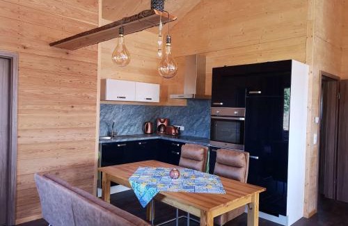 Peiting Apartment | Top-Rated Ferienwohnung Am Roten Berg - Family-Friendly Stay
