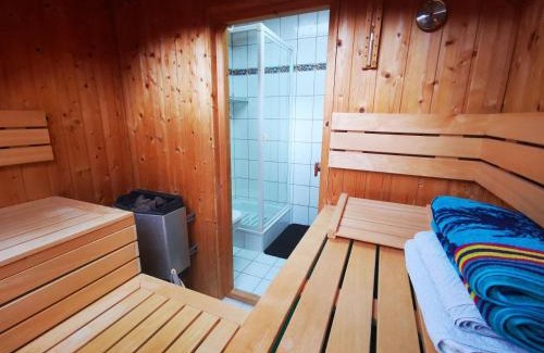 Hornberg Apartment | Relaxing Retreat at Ferienwohnung Am Rubersbach - 9.2/10
