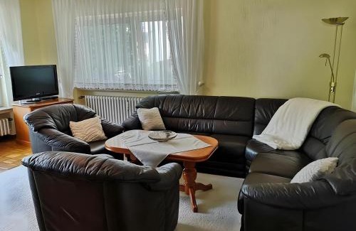 Melsungen Apartment | Oceanfront Ferienwohnung am Schlosspark - Guest Rated 9.1