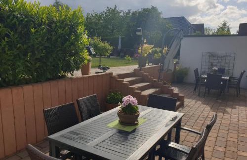 Seehof Apartment | Beautiful Ferienwohnung am See with Oceanfront Views