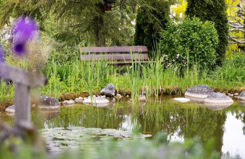 Gemarkung Laufen an der Eyach Apartment | Relax at Ferienwohnung am Steinbach with Oceanfront Views