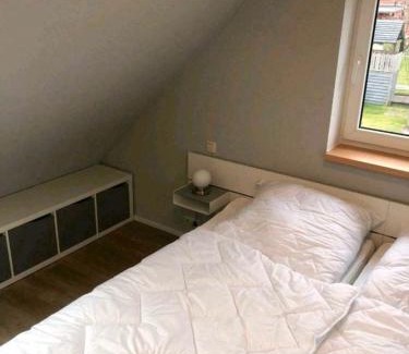 Kenz-Kustrow Apartment | Oceanfront Getaway at Ferienwohnung am Storchnest, 9/10