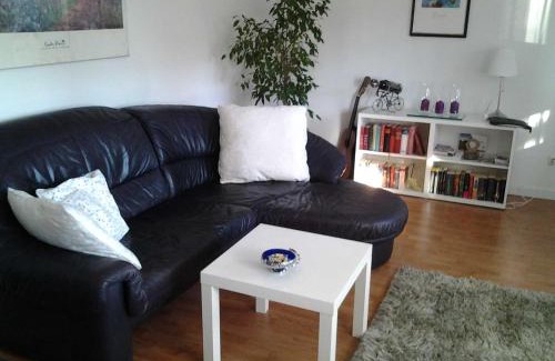 Gunterfurst Apartment | Idyllic Ferienwohnung am Wald - 9.5/10 Pet Friendly Stay