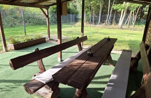 Lengenfeld Apartment | Ferienwohnung am Wald