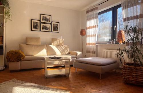 Hahausen Apartment | Relaxing Retreat at Ferienwohnung am Waldrand for Families