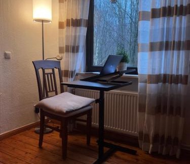 Hahausen Apartment | Relaxing Retreat at Ferienwohnung am Waldrand for Families