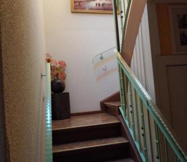 Oberhavel Apartment | Family-Friendly Ferienwohnung am Wasserturm with High Ratings