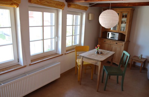 Wernigerode Old Town Apartment | Top-Rated Ferienwohnung am Westerntor with Family Amenities