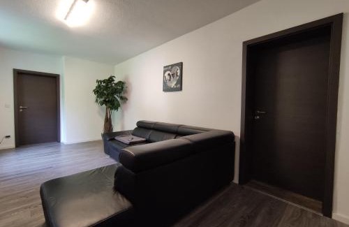 Neheim Apartment | Exceptional Family-Friendly Stay at Ferienwohnung am Wiedenberg