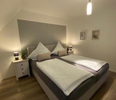 Klotten Apartment | Cozy Ferienwohnung Ambiente II and III: Family-Friendly Stay