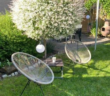 Klotten Apartment | Cozy Ferienwohnung Ambiente II and III: Family-Friendly Stay