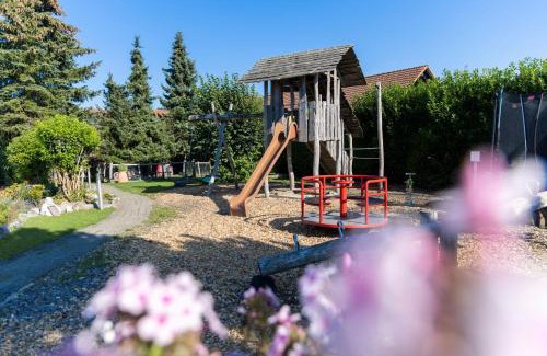 Friedach Apartment | Family-Friendly Ferienwohnung Amboss with Excellent Reviews