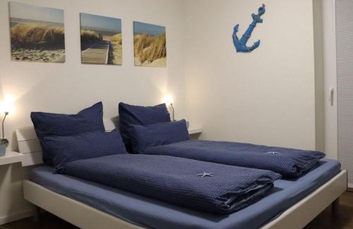 Fedderwardersiel Apartment | Family-Friendly Ferienwohnung Ankerplatz with High Ratings