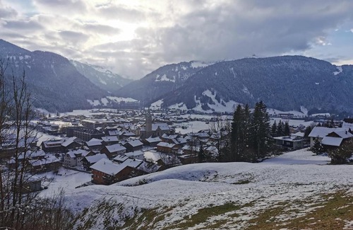 Grossdorf Apartment | Top-Rated Ferienwohnung an der Alten Säge for Families