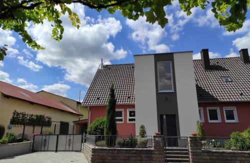 Wiesenbronn Apartment | Family-Friendly Ferienwohnung an der Klinge with Great Reviews