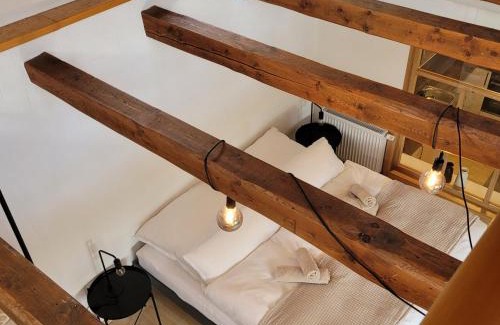 Warburg Apartment | Highly Rated Ferienwohnung by the City Wall - Family Friendly