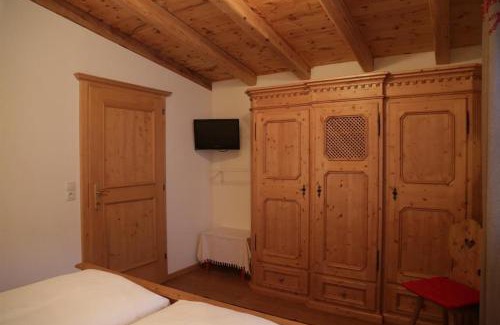 Stumm Apartment | Welcoming Ferienwohnung Angerer - Ideal for Families