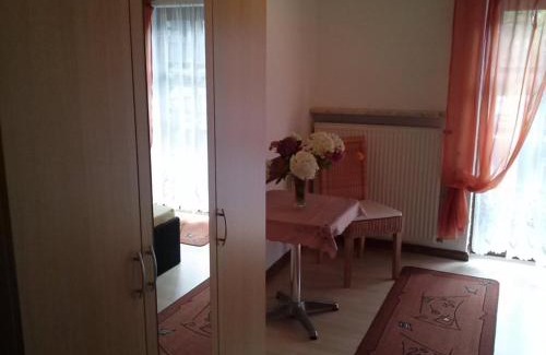 Rimbach Apartment | Family-Friendly Ferienwohnung Anita Bernhardt - Guest Rated 8.8