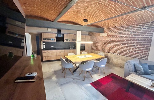 Naumburg Apartment | Comfortable 90m² Apartment for 6 Guests in Naumburg