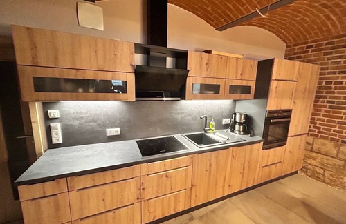 Naumburg Apartment | Comfortable 90m² Apartment for 6 Guests in Naumburg