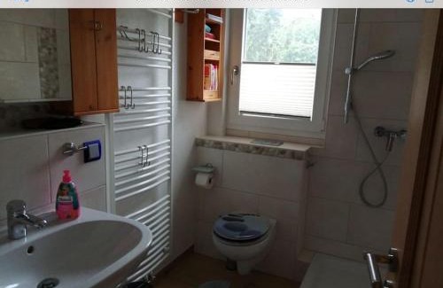Horchheim Apartment | Tranquil Villa Naturpark Rheinblick: Pool & Scenic Views