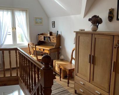 Suderende Apartment | Pet-Friendly Getaway at Ferienwohnung Apfelrose