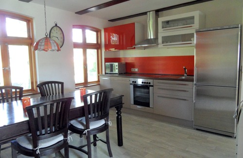 Kirch Mulsow Apartment | Oceanfront Retreat for 4 in Kirch Mulsow - Guest Rated 10/10