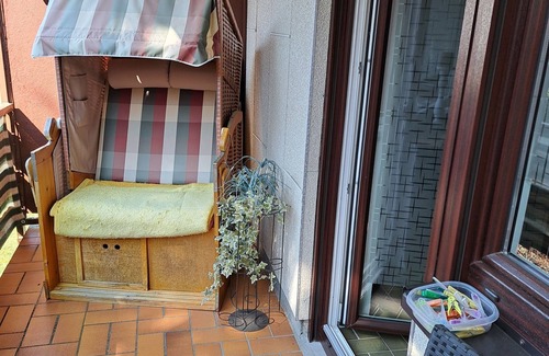 Schontal Apartment | Cozy Retreat for 2 Guests in Ludwigswinkel with Kitchen