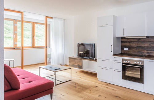 Faschina Apartment | Comfortable Apartment for 5 Guests in Fontanella